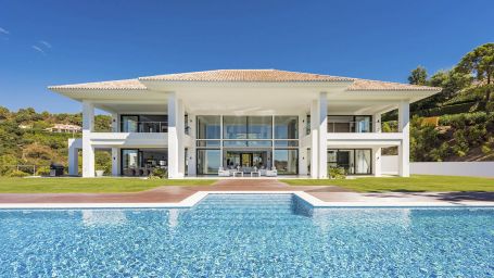 Villa for sale in La Zagaleta