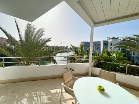 Duplex Penthouse for sale in Isla del Pez Barbero, Sotogrande