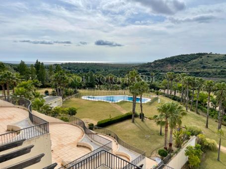 Penthouse for rent in San Roque Club, San Roque