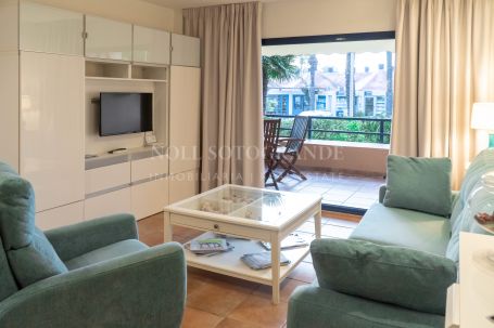 Ground Floor Apartment for rent in Apartamentos Playa, Sotogrande Costa, Sotogrande