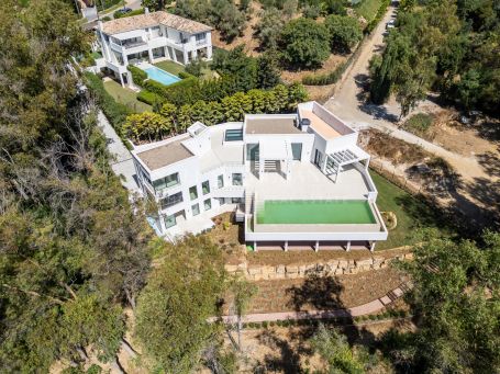 Villa for sale in Zona F, Sotogrande Alto, Sotogrande