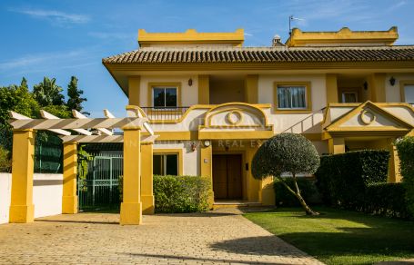 Villa for rent in San Roque Club, San Roque