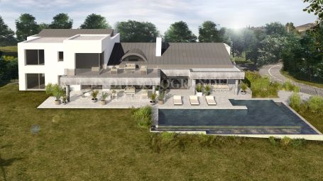 Villa for sale in Zona L, La Reserva, Sotogrande