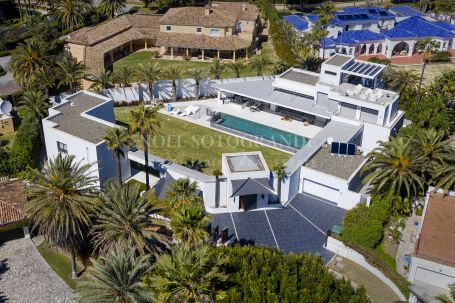 Villa en venta en Reyes y Reinas, Sotogrande Costa, Sotogrande