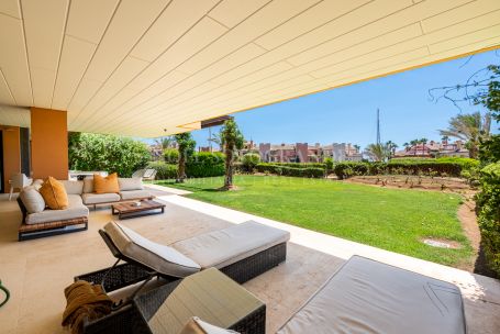 Wohnung zu Vermieten in Ribera del Marlin, Marina de Sotogrande, Sotogrande