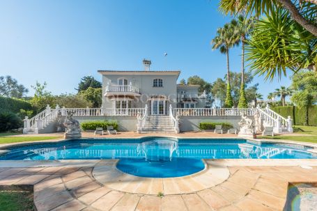 Villa zum Verkauf in Zona B, Sotogrande Costa, Sotogrande