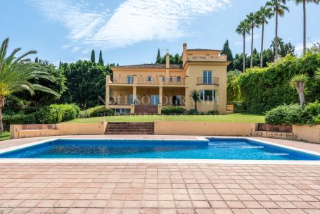 Villa for sale in Zona F, Sotogrande Alto, Sotogrande