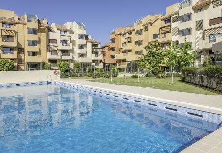 Ground Floor Apartment for sale in Ribera del Marlin, Sotogrande Marina, Sotogrande