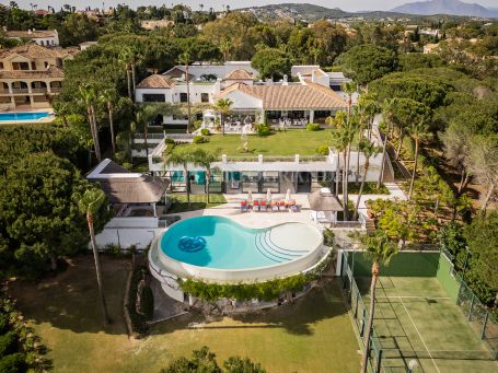 Villa for sale in Zona F, Sotogrande Alto, Sotogrande