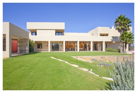 Villa zum Verkauf in Zona L, La Reserva, Sotogrande