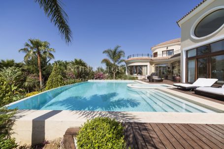 Villa for sale in Zona G, Sotogrande