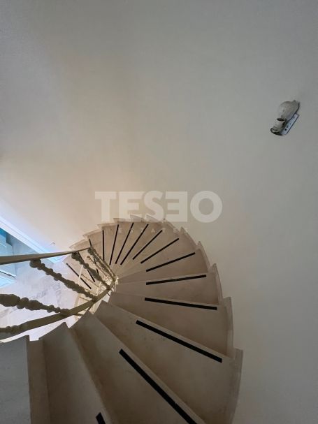 LOVELY SEMIDETACHED VILLA WITH LARGE GARDEN IN SOTOGOLF.