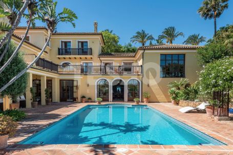 Beautiful Colonial Style Villa in Sotogrande Alto