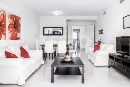 Stunning apartment with wonderful views of boats and Gibraltar