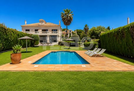 Stunning semi detached villa for sale in Sotogolf.