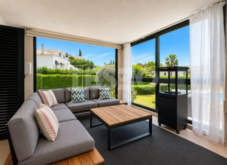 Stunning semi detached villa for sale in Sotogolf.