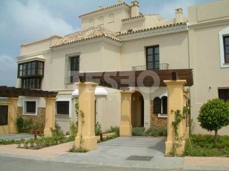 2 bedrooms townhouse in los Cortijos de la Reserva