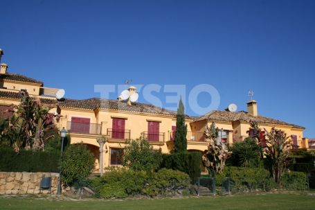 Townhouse for sale in 'El Casar', Sotogrande