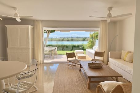 Schönes Reihenhaus mit Meerblick am Paseo del Río in Sotogrande