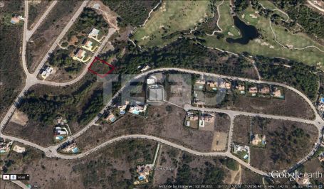 Plot for Sale in Calle Magnolia, la Reserva, Sotogrande