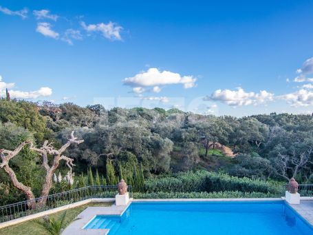 Stunning Villa for Sale in Los Altos de Valderrama