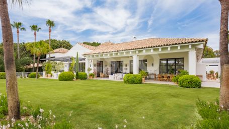 Cortijo El Olivo: Luxuriöse, diskrete und elegante Villa mit Blick auf den Almenara Golfplatz