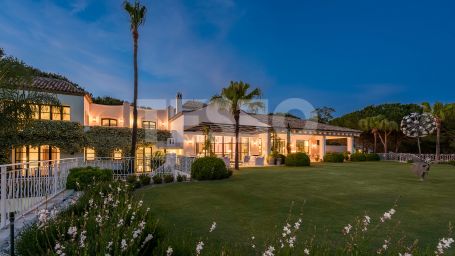 Cortijo El Olivo: Luxuriöse, diskrete und elegante Villa mit Blick auf den Almenara Golfplatz