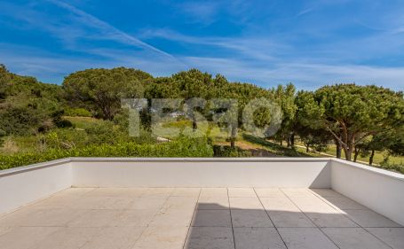 Villa Contemporánea en Primera Linea de Golf de Almenara