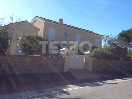 Villa for long term rent in La Reserva, Sotogrande