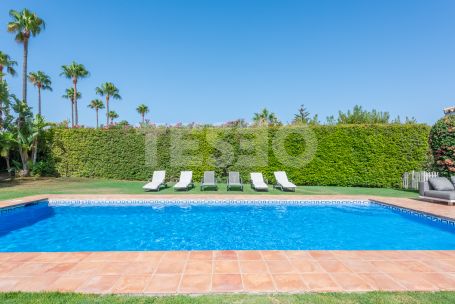 Preciosa Villa en Sotogrande Alto, con fantásticas vistas.