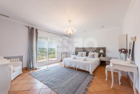 Beautiful Villa in Sotogrande Alto, with fantastic views.