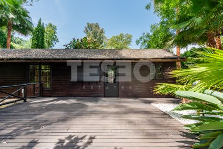 Villa avec beaucoup de charme donnant la zone verte