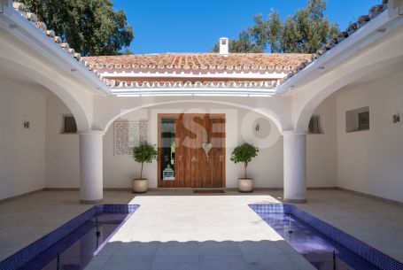 Stunning contemporary villa in Sotogrande Costa.