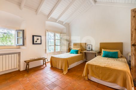 Maravillosa Villa de estilo andaluz situado en la prestigiosa urbanización de ALTOS DE VALDERRAMA en Sotogrande