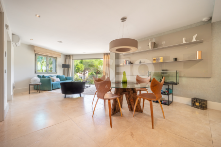 Villa with Spectacular Views Over the Golf Course and the Sea in Sotogrande Alto