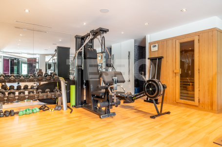 Villa with Spectacular Views Over the Golf Course and the Sea in Sotogrande Alto