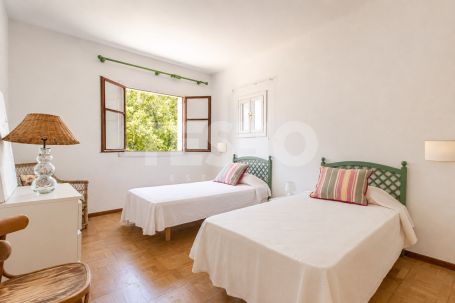Spacious Apartment in Casas Cortijo, Sotogrande Alto, Next to Valderrama Golf Club
