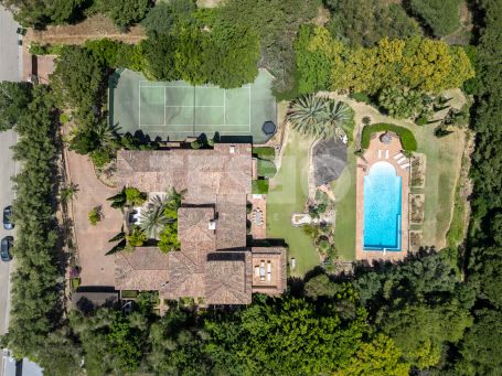 Exclusive Listing: Villa with the Best Sea Views and Exceptional Charm in Sotogrande Alto