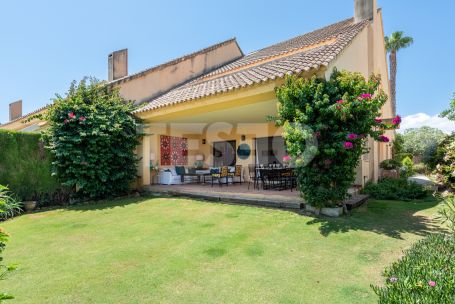 Reihenhaus zu vermieten in Los Granados, Sotogrande Costa