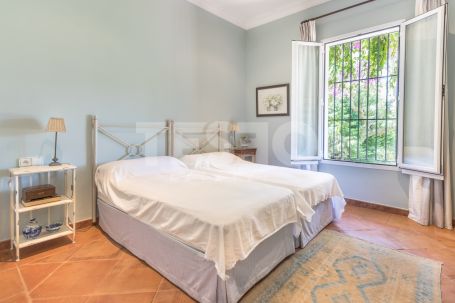 Charming Andalucian Style Villa designed by Rafael Manzano for Sale in Kings and Queens, Sotogrande