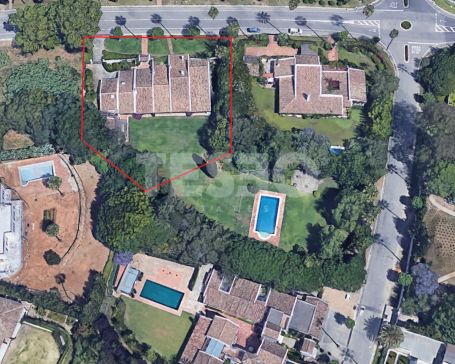 Parcela muy bien situada en Reyes y Reinas, Sotogrande Costa