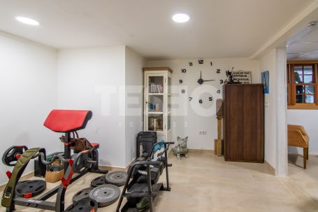 PRECIOSA VILLA DE ESTILO ALPINO EN SOTOGRANDE ALTO