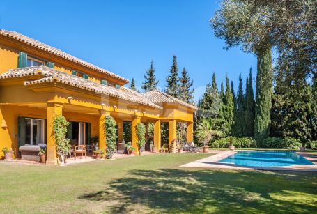 Villa for rent in Kings and Queens, Sotogrande