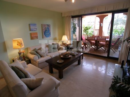 Apartment for Sale in Paseo del Mar