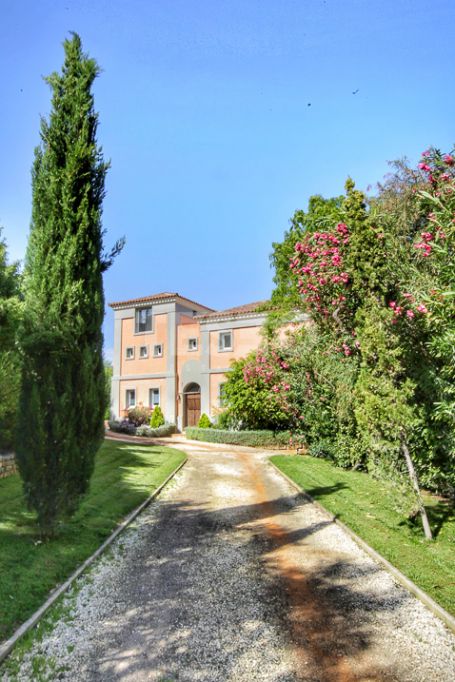5 Bedrooms Villa for Sale in Sotogrande Alto