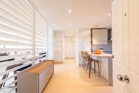 Large Apartment for sale in Isla de la Vela with lovely Marina views