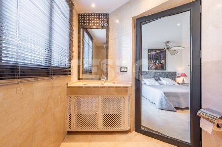 Large Apartment for sale in Isla de la Vela with lovely Marina views