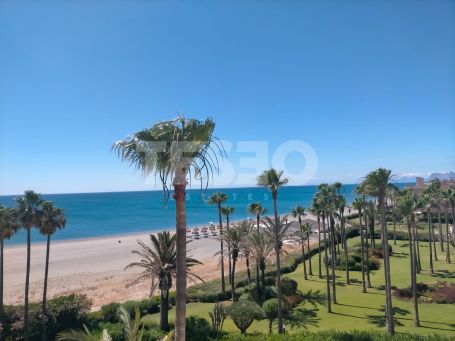 Außergewöhnliches Penthouse im berühmten Block 10 mit Blick auf das Mittelmeer und Afrika