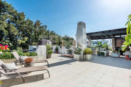 Maravilloso semiático situado en la urbanización El Polo