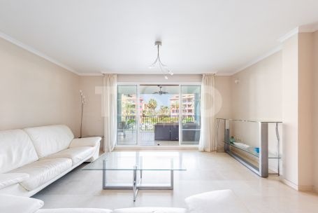Ferienwohnung in Ilha Carey, Marina de Sotogrande